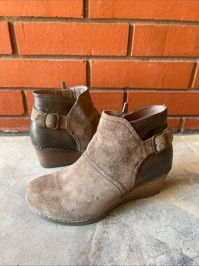 DANSKO Women's SHIRLEY Brown Leather Wedge Boots Size US 8.5-9 EU 30